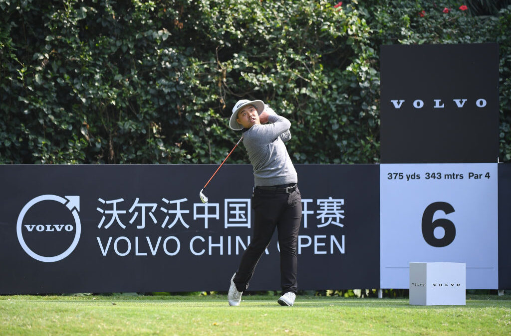 Late birdie charge sees Zhang lead into Volvo China Open final round