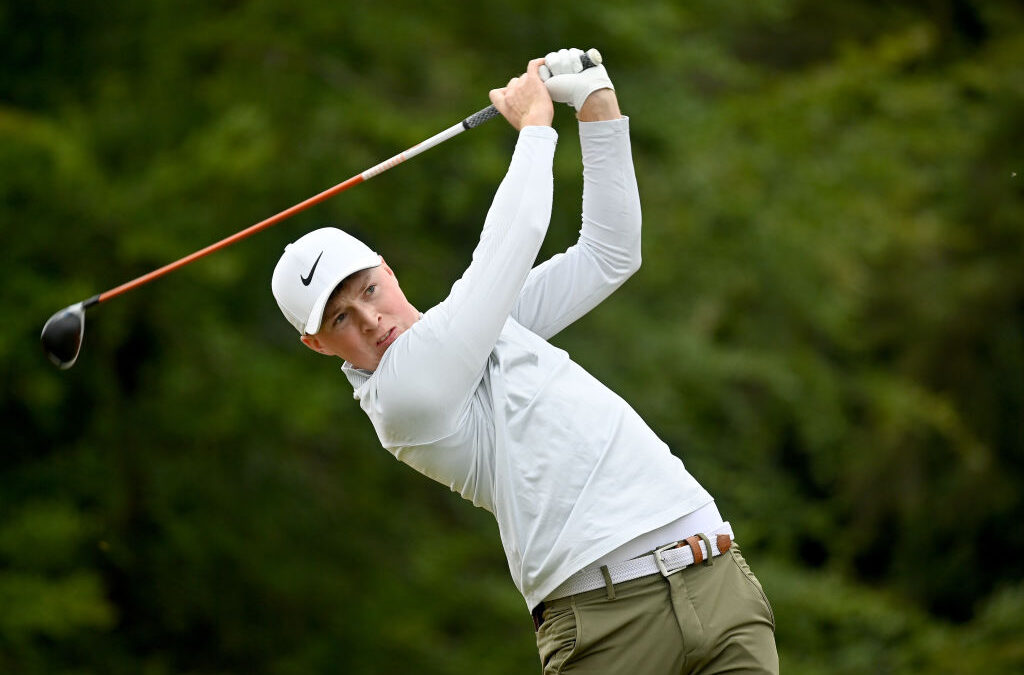 Power makes stunning birdie on 18 to set up all-Irish affair with Maguire in last-32