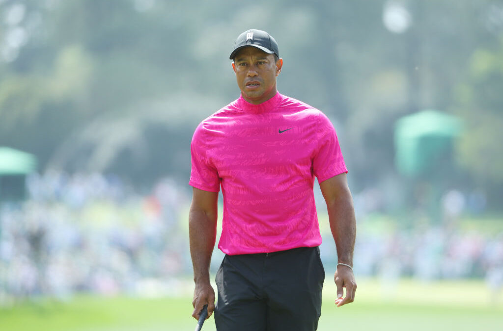 Woods and Mickelson named in final PGA Championship field